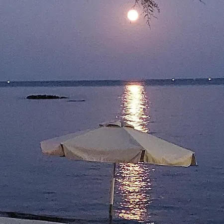 Komi  Fotis Beach Apartment At Komi מראה חיצוני תמונה