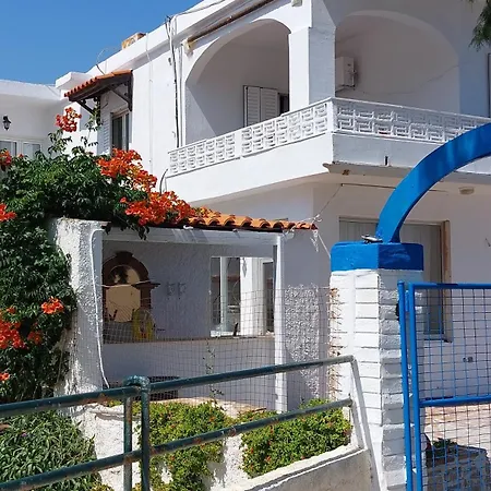 Komi  Fotis Beach Apartment At Komi מראה חיצוני תמונה
