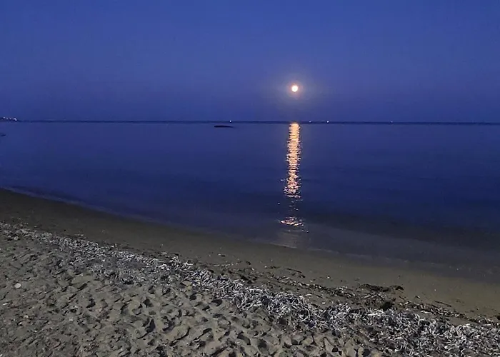 Fotis Beach Apartment At Komi